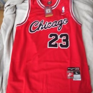 Michael Jordan jersey!!Final price